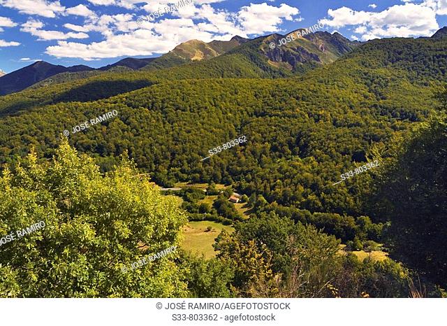 Picos de la Silla. Cordillera Cantábrica. Castile-Leon. Spain