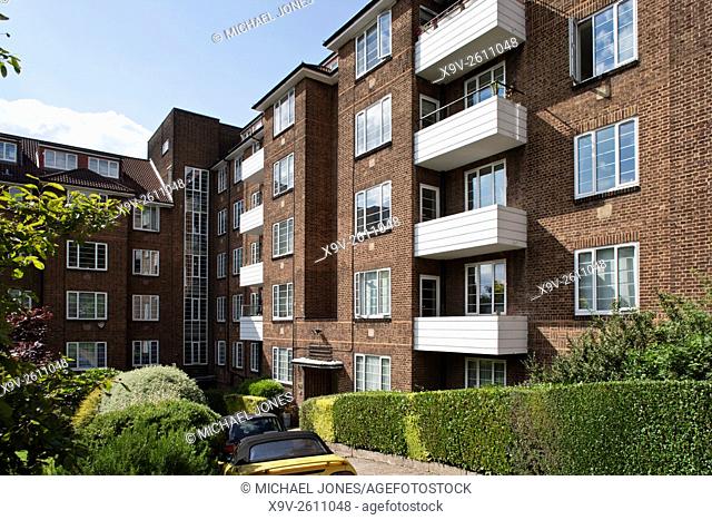 Apartments Heathway Court, Finchley Road, London NW3