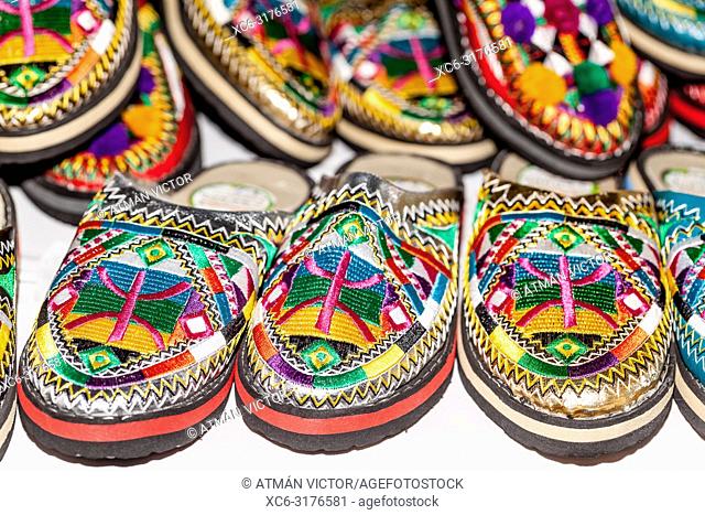 Moroccan shoes for sale at the Tricontinental Crafts Fair of Santa Cruz de Tenerife 2018