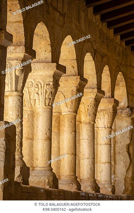 galería porticada, iglesia de santa Cristina, románica s. XII, Barca, Soria, comunidad autónoma de Castilla y León, Spain, Europe