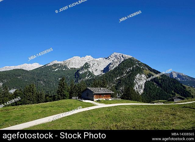 Austria, Salzburger Land, Pinzgau, Hirschbichlpass, Litzlalmen, mountain hut Gramlerkaser, view to Germany to the mountain range Hochkalter, left Hochkalter