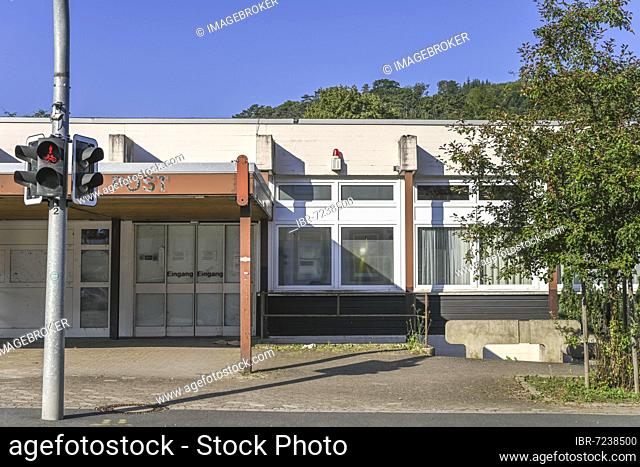 Disused post office, Münchhausenstadt Bodenwerder, Lower Saxony, Germany, Europe