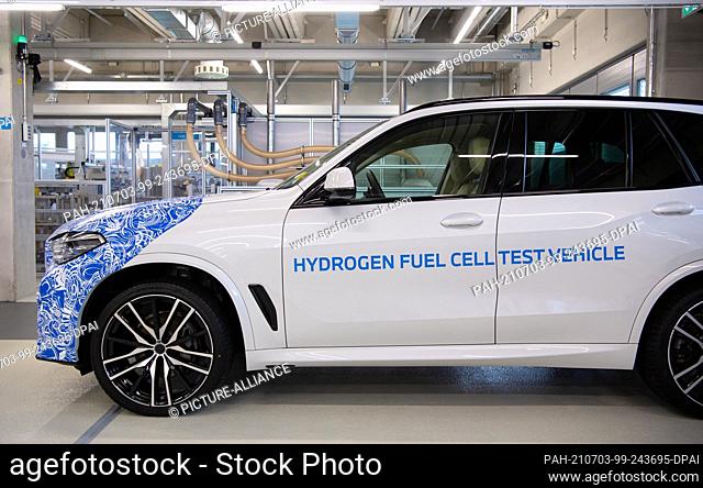 02 July 2021, Bavaria, Garching: A BMW X5 with fuel cell system is on display at the research center of the car manufacturer BMW