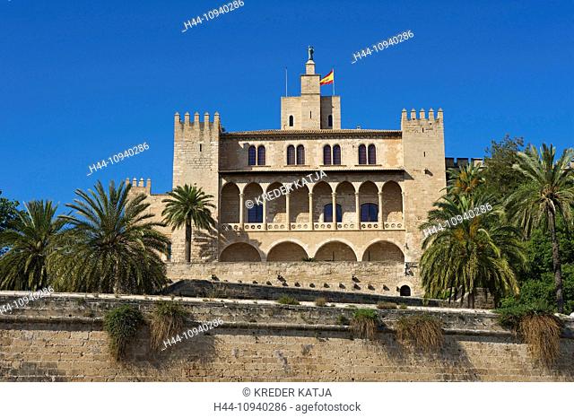 Balearic Islands, Majorca, Mallorca, Spain, Europe, outside, cathedral, cathedrals, cathedral, dome, church, churches, religion, Christianity, building