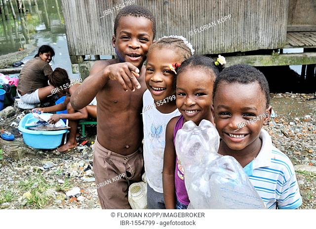 Children, Afro-Colombians in the Bajamar slum, Buenaventura, Valle del Cauca, Colombia, South America