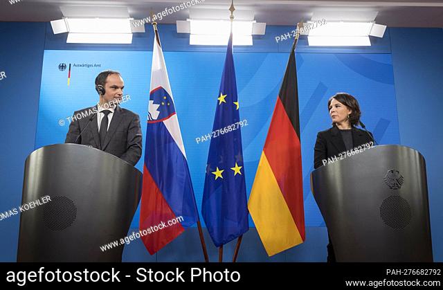 Press conference with Annalena Baerbock (Alliance 90/The Greens), Federal Foreign Minister, and the Slovenian Foreign Minister Anze Logar at the Federal Foreign...