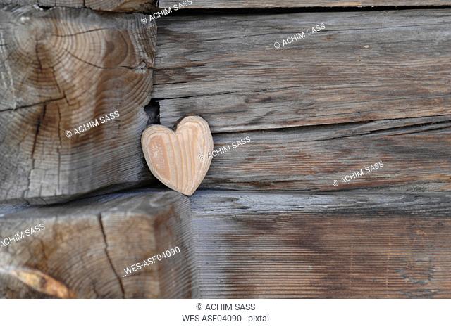 Germany, Ammersee, Wood carved in heart shape