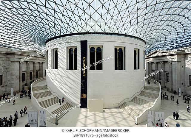 Great Court, inner courtyard with modern domed roof, steel and glass construction, British Museum, London, England, United Kingdom, Europe