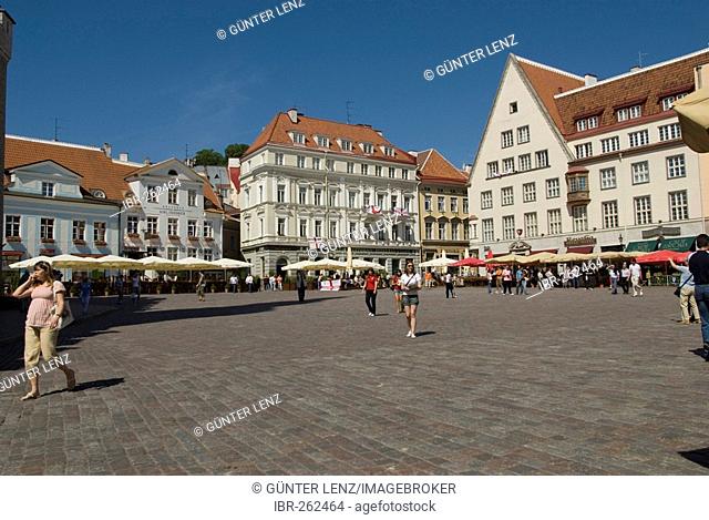 Townhall square with Pepper Restaurant Friedrich and Maikhrav, Tallinn, Estonia