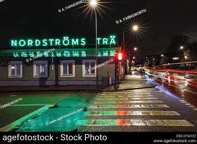 Nordstrom Neon Light Lit 