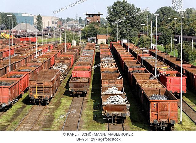 Shunting yard, railway goods cars with scrap iron, Huettenwerk Krupp Mannesmann, HKM, North Rhine-Westphalia, Germany, Europe