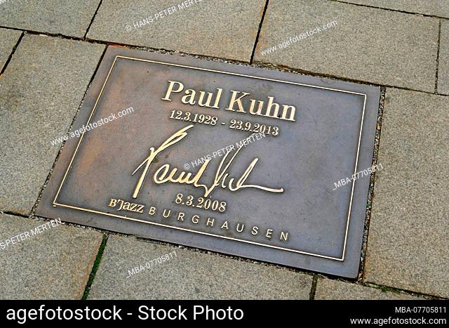 Bronze plaque in honor of Paul Kuhn, Street of Fame, Burghausen, Upper Bavaria, Bavaria, Germany