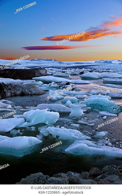 Jökulsárlón is the best known and the largest of a number of glacial lakes in Iceland  It is situated at the south end of the glacier Vatnajökull between...
