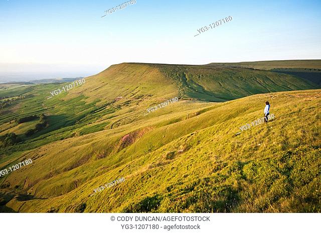 View from Twmpa towards Hay Bluff, Black mountains, Brecon Beacons national park, Wales