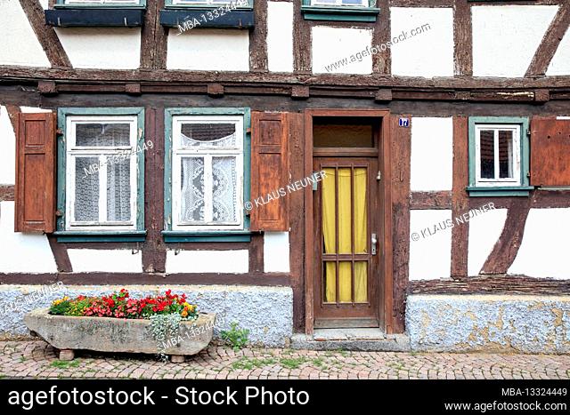 House facade, front door, window, half-timbered, uninhabited, old, abandoned, Alsfeld, Vogelsbergkreis, Hesse, Germany, Europe