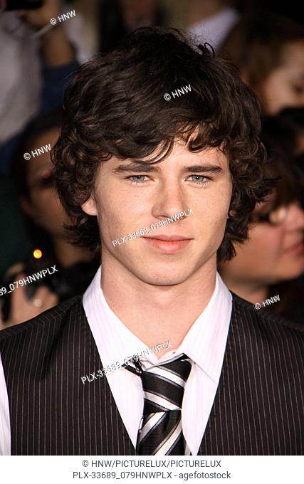 Charlie McDermott 11/16/09 ""The Twilight Saga: New Moon"" Premiere @ Mann Village and Bruin Theaters, Westwood Photo by Megumi Torii/HNW / PictureLux (November...