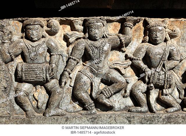Reliefs on the outer wall of the Hoysaleswara Temple, Hoysala style, Halebidu, Karnataka, South India, India, South Asia, Asia