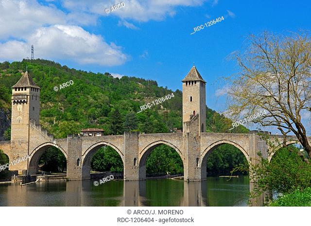 Cahors, Valentre bridge, Pont Valentre, Lot River, Lot departament, Quercy, Via Podiensis, Way of St, James, Camino de Santiago, France, Europe