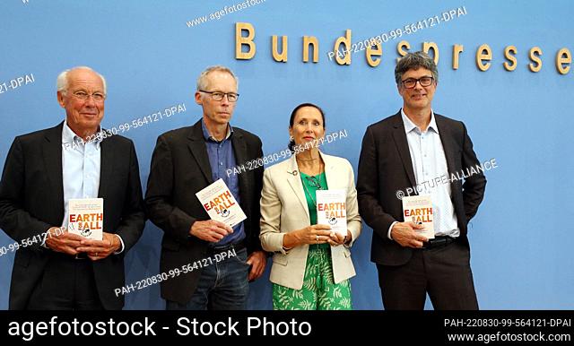 30 August 2022, Berlin: The Club of Rome, represented by Jorgen Randers (l-r), co-author of ""Limits to Growth"", Johan Rockström