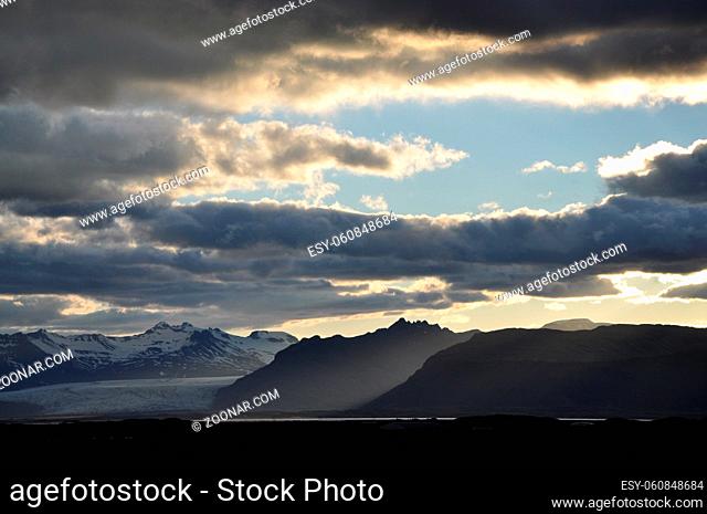 Abend , Südküste , Island, abendhimmel, sonnenuntergang, mitternachtssonne, küste, gebirge, berg, berge, abenddämmerung, wolke, wolken, wolkenhimmel