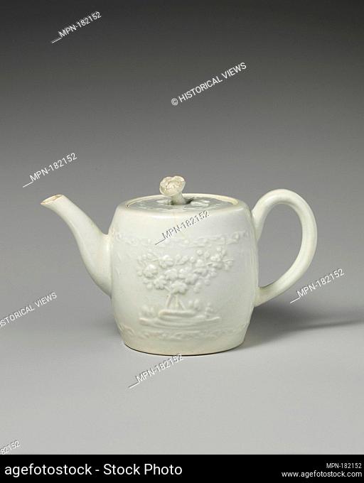 Teapot. Factory: Worcester; Date: ca. 1760; Culture: British, Worcester; Medium: Soft-paste porcelain; Dimensions: Height: 4 1/4 in. (10