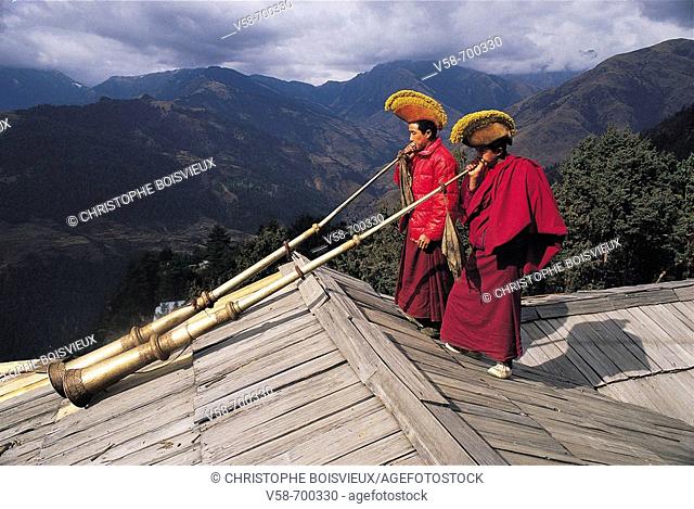 Mani rimdu festival  Jiwong monastery  Solu khumbu  Nepal