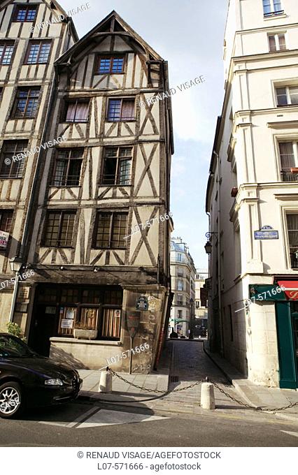 Medieval 15th-century apartment building at 13, rue Francois Miron (oldest house in Paris). Marais. Paris. France