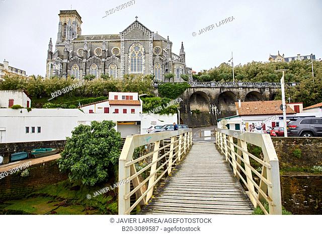 Paroisse Notre-Dame du Rocher, Eglise Sainte-Eugenie, Port des Pêcheurs, Le Port Vieux, Biarritz, Basque Country, Pyrenees Atlantiques, France, Europe