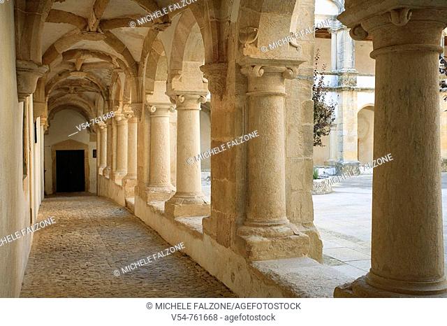 Main Cloister, Convento de Cristo UNESCO world Heritage, Tomar, Ribatejo, Portugal