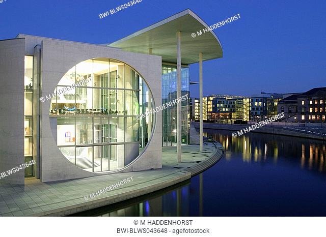 Marie-Elisabeth-Lueders-Building and Spree river bend, Germany, Berlin
