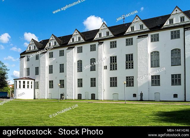 Germany, Schleswig-Holstein, Schleswig, Gottorf Castle, garden facade