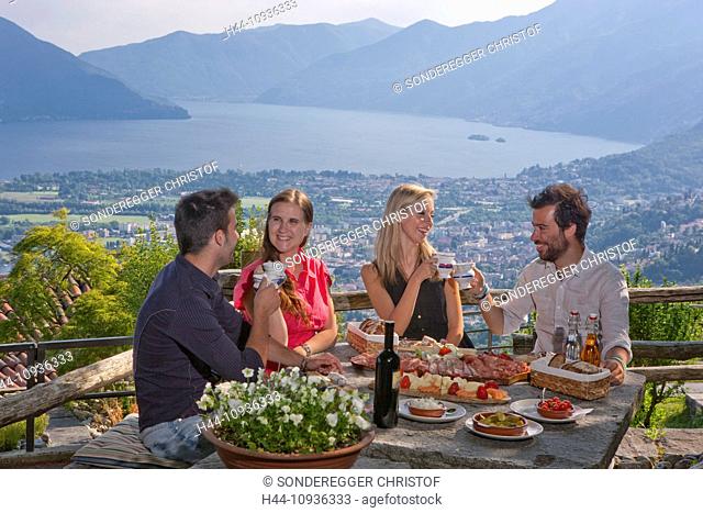 Food, Grotto al Ritrovo, Grotto, Lago Maggiore, Locarno, Ascona, canton, TI, Ticino, South Switzerland, couple, Couples, lake, lakes, food, Food, catering