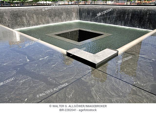 World Trade Center memorial, southern basin, 9-11 Memorial, Ground Zero, Financial District, Manhattan, New York, USA, North America, PublicGround