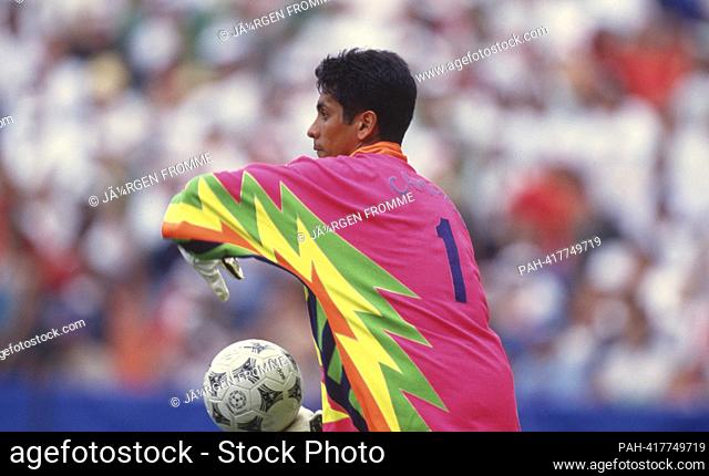 firo, 06/28/1994 archive picture, archive photo, archive, archive photos football, soccer, WORLD CUP 1994 USA, 94 group phase