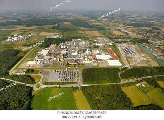 Aerial view, DuPont building and a combined gas-steam power plant, Uentrop, Hamm, Ruhr area, North Rhine-Westphalia, Germany, Europe