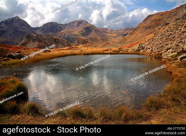 Small lake on the way to the Anayet lakes in Formigal. Huesca