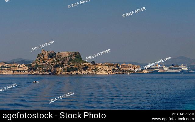 Greece, Greek Islands, Ionian Islands, Corfu, Corfu Town, harbor, cruise ships, Old Fortress, the Old Fortress on the left