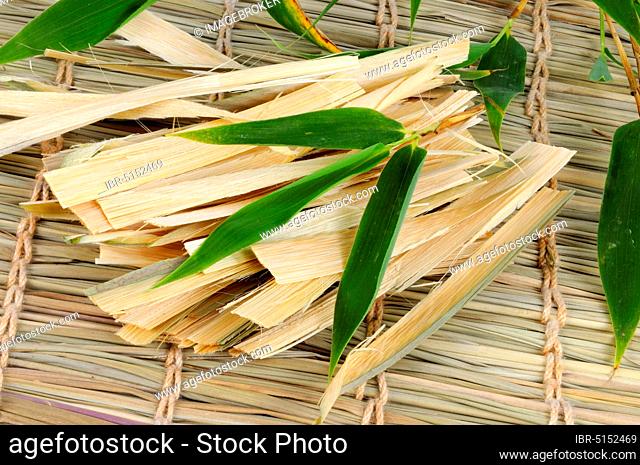 Bamboo cane strips (Bambusae Caulis in Taeniam), Zhu Ru