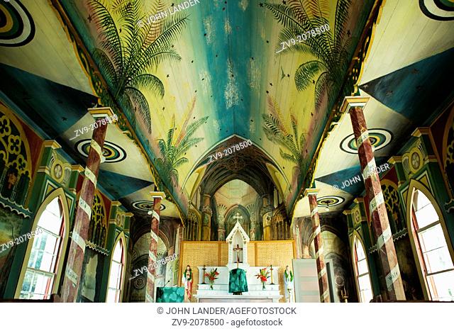 Overlooking beautiful and historic Kealakekua Bay, St. Benedict's Painted Church is a fascinating place to visit on your journey to the Big Island of Hawaii