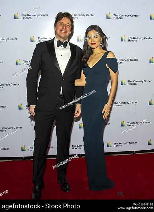 Violinist Joshua Bell and his wife, Larisa Martinez arrive for the Medallion Ceremony honoring the recipients of the 44th Annual Kennedy Center Honors at the...