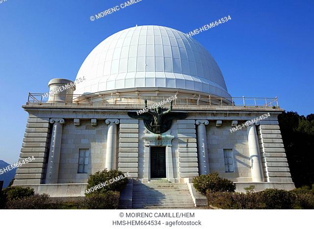 France, Alpes Maritimes, Nice, Mont Gros, the observatory was established in 1881 by philanthropist Raphael Bischoffsheim, the dome Bischoffsheim