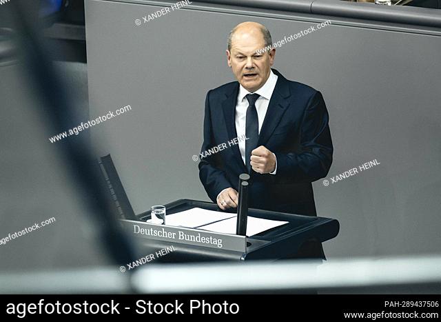 Olaf Scholz (SPD), Federal Chancellor, recorded during the general debate on the budget of the Federal Chancellor and the Federal Chancellery in the 40th...