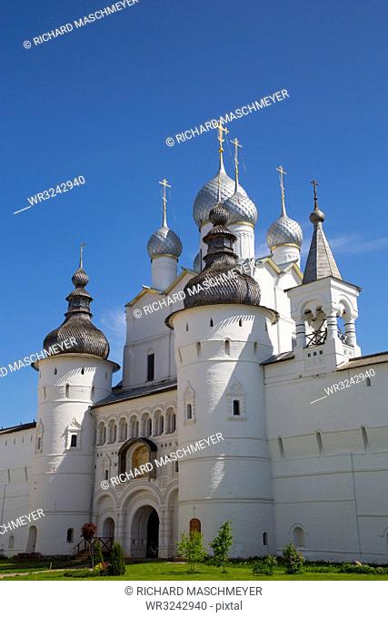 Resurrection of Christ Gate Church, Kremlin, Rostov Veliky, Golden Ring, Yaroslavl Oblast, Russia, Europe