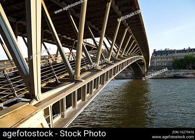 Simone de Beauvoir footbridge in Paris, fragments of the structure