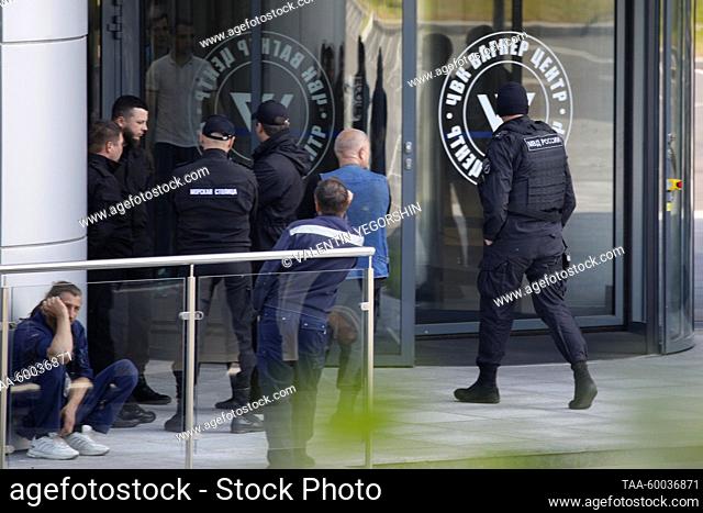 RUSSIA, ST PETERSBURG - JUNE 24, 2023: Police officers are seen outside the PMC Wagner Center. The Russian Federal Security Service (FSB) has opened a criminal...