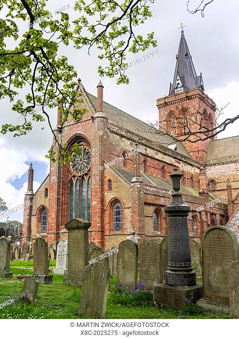 Kirkwall, the capital of the Orkney Islands, part of the Northern Isles of Scotland.St. Magnus Cathedral in the center of Kirkwall