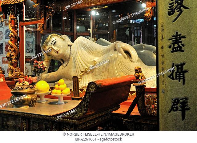 Reclining Buddha, Jade Buddha Temple, Shanghai, China, Asia