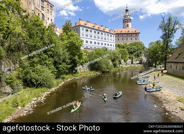Cesky Krumlov is a UNESCO World Heritage Site and the most visited castle and chateau and a popular boating route on the Vltava River. Photo 12.6.2022