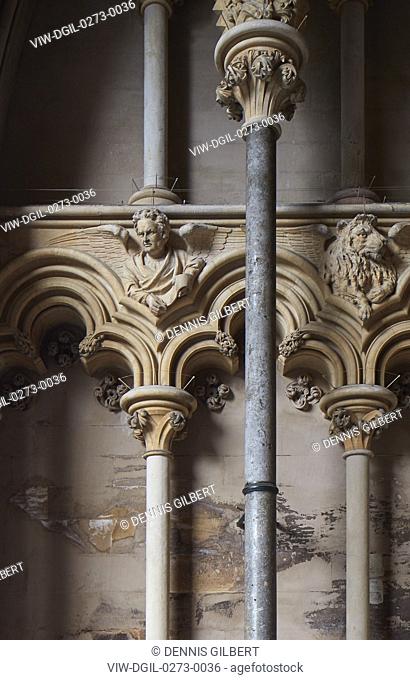 Detail of stonework and columns. St Albans Cathedral, St Albans, United Kingdom. Architect: Richard Griffiths Architects, 1077