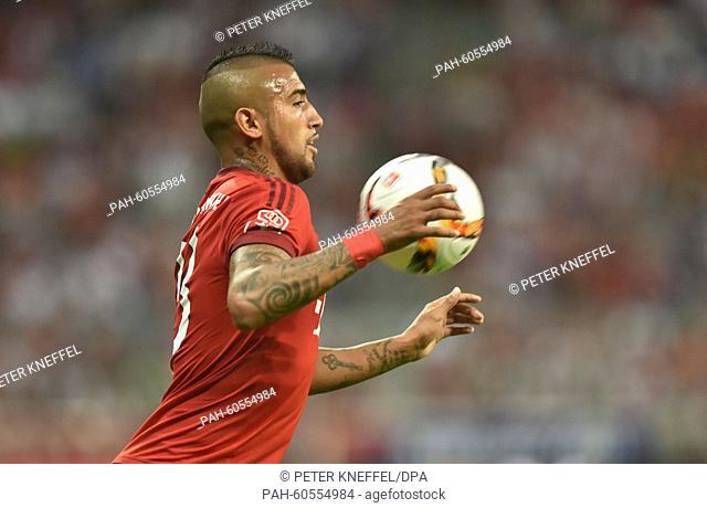 Arturo Vidal of FC Bayern Munich in action during the Audi Cup in Munich,  Germany, 04 August 2015. Photo: Peter Kneffel/dpa | usage worldwide